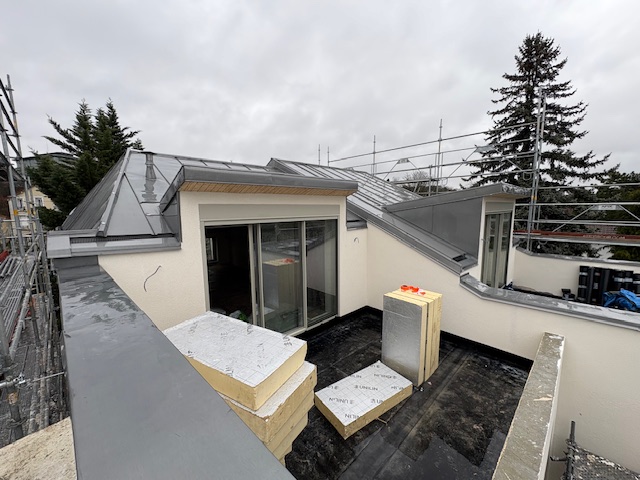 couverture à joint debout Quartz Vielle Montagne, entreprise SPIQUEL COUVERTURE