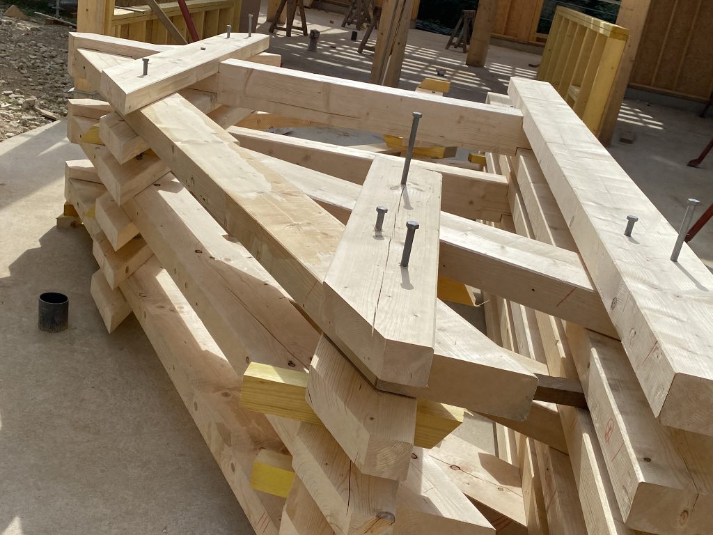 construction d'une crèche a Saint Mard par l'entreprise SPIQUEL CHARPENTE